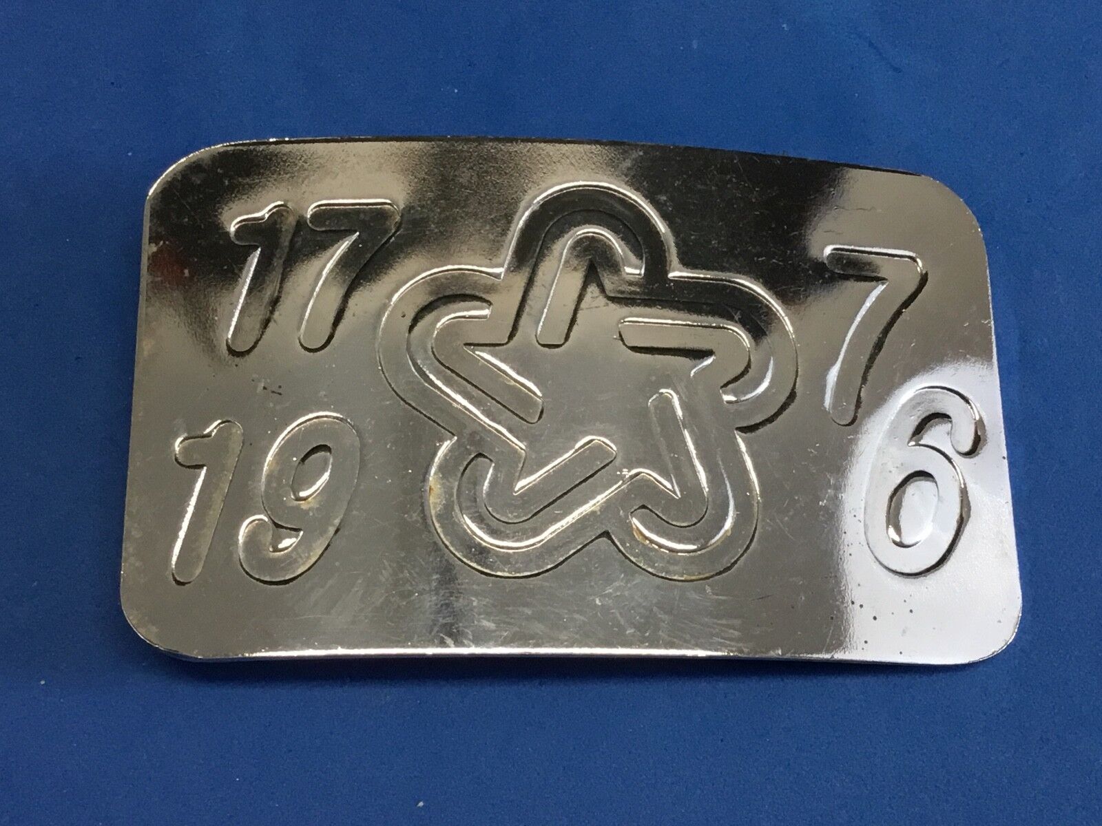America bicentennial 1976 - 1776 stamped? star  belt buckle     