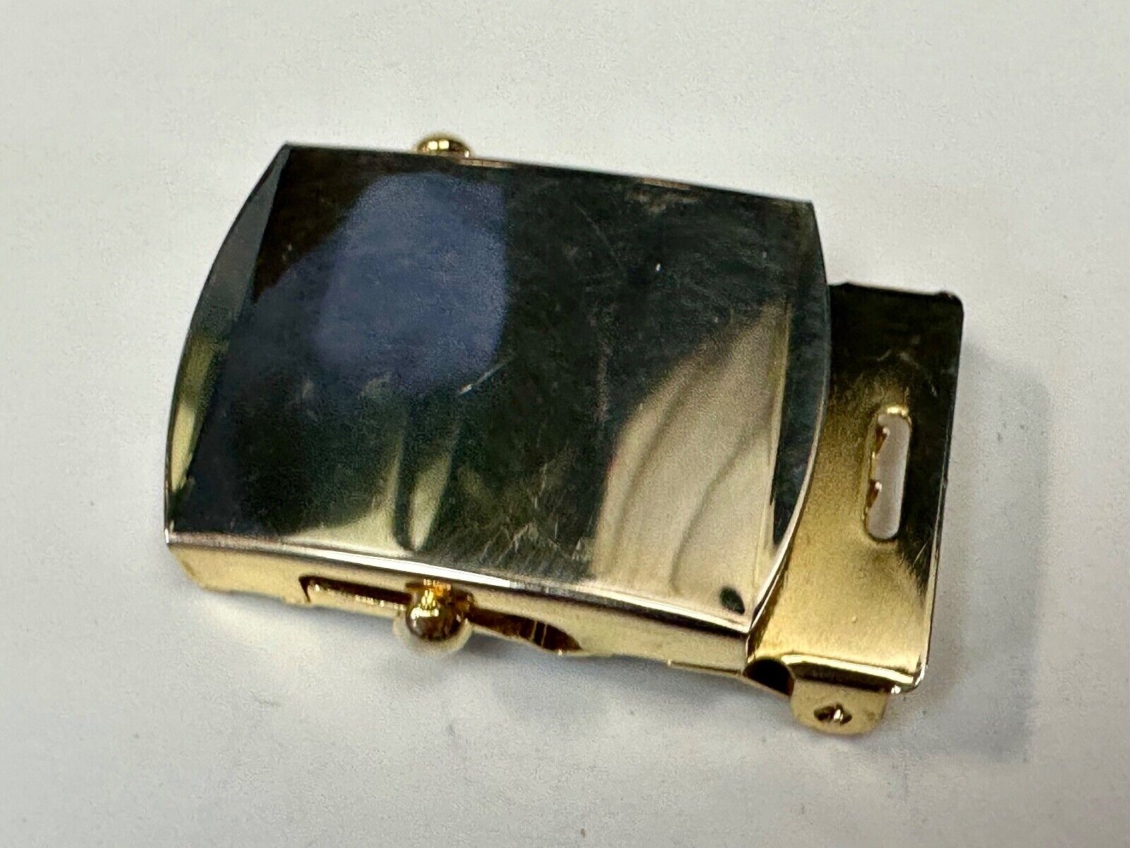Vanguard V-21 Marines Military Uniform vintage solid brass belt buckle