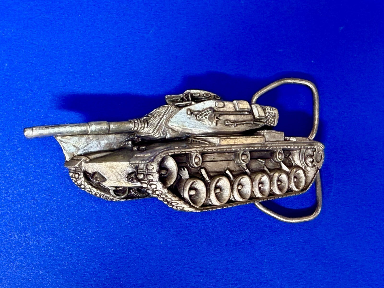 Armored Tank Military War Battle Weapon Anthony J.Irvin 1979 C-4L  Belt Buckle