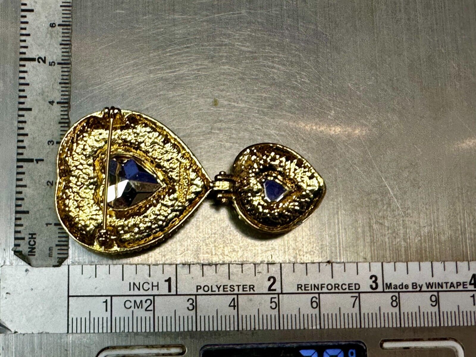 Victoria's Secret Double Heart Dangle Charm Red Ruby Large Gold Tone Brooch Pin