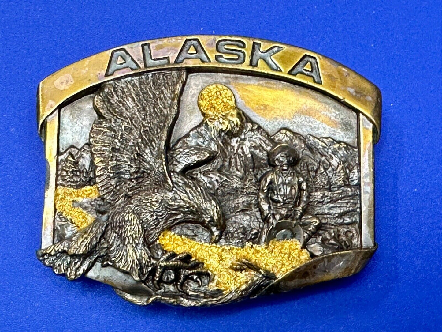 Alaska Gold Rush Mining Panning gold tone Vintage 1984 Siskiyou Belt Buckle