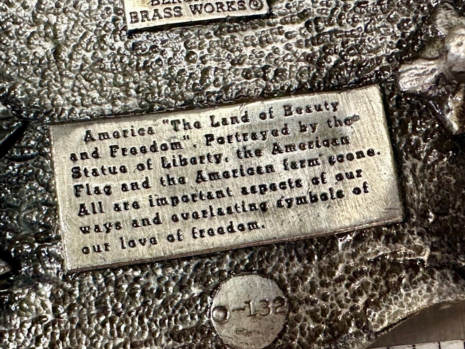 America the beautiful Patriotic United States Vintage 1983 Bergamot belt buckle