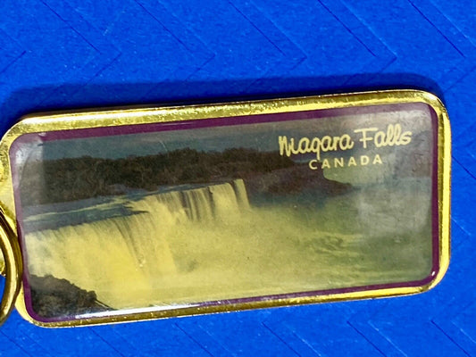 Vintage Keychain Niagra Falls Canada Souvenir Key Chain Key Ring