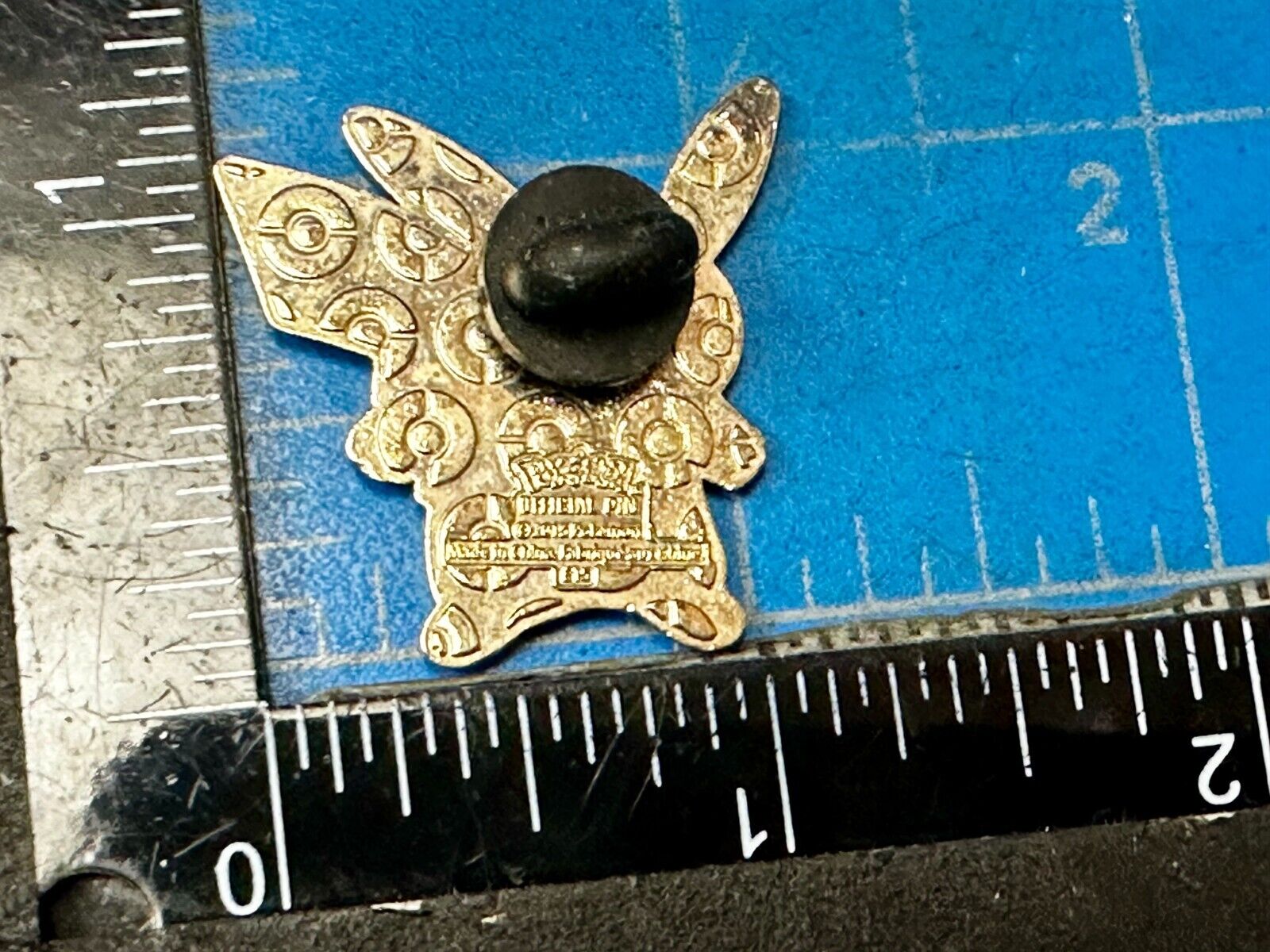 2015 Pokemon Animated Video Card Game Character Collectible Official Pin