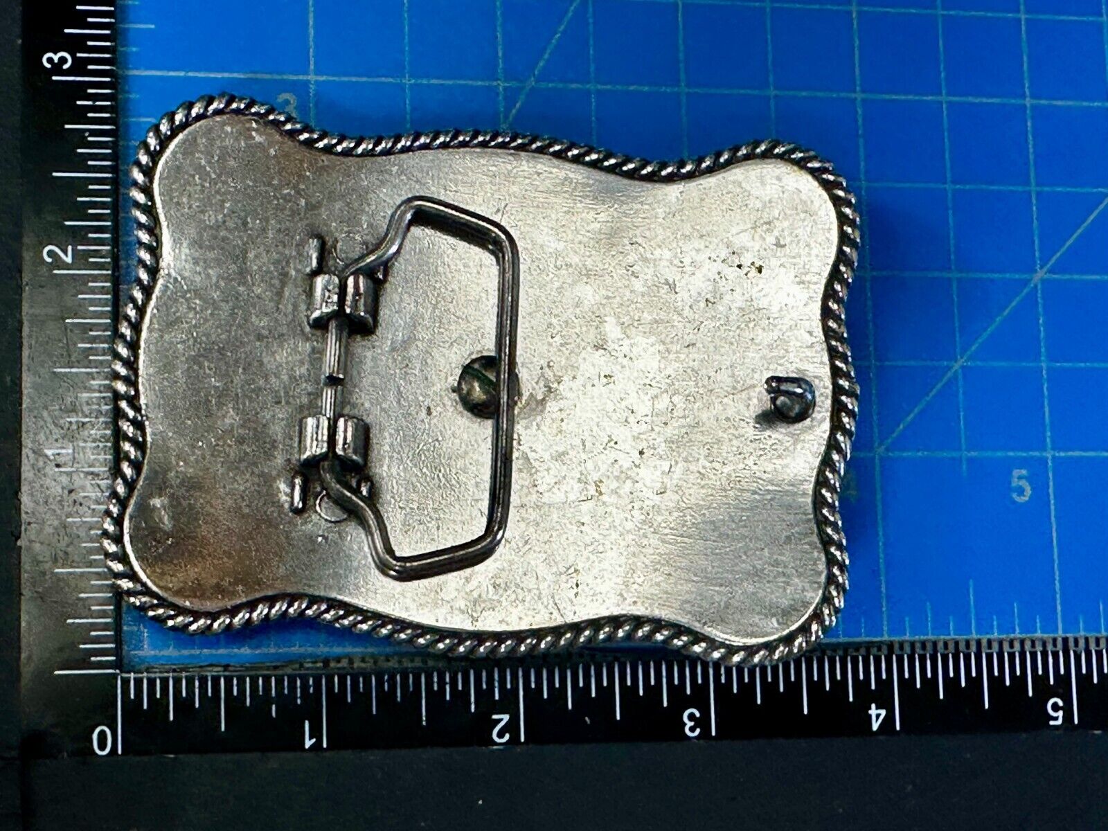 Beautiful Horse Head Centered Flower Swirl Two Tone Western Cowboy Belt Buckle