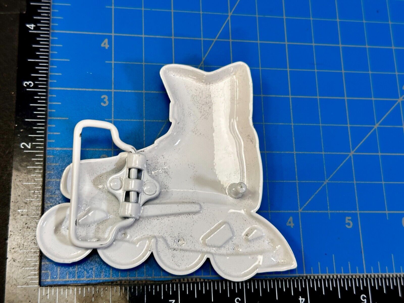 Unique Roller Skate Figural Skating Roller Derby Sports Cutout Belt Buckle