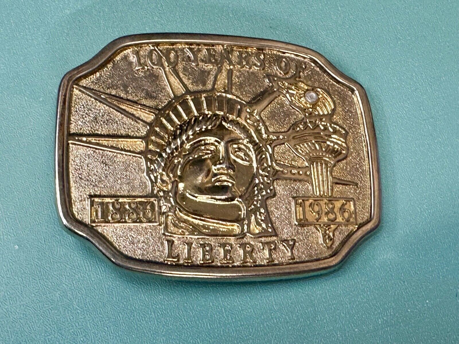 100 Years of Liberty  NYC statue of Lady Liberty two tone Souvenir belt buckle