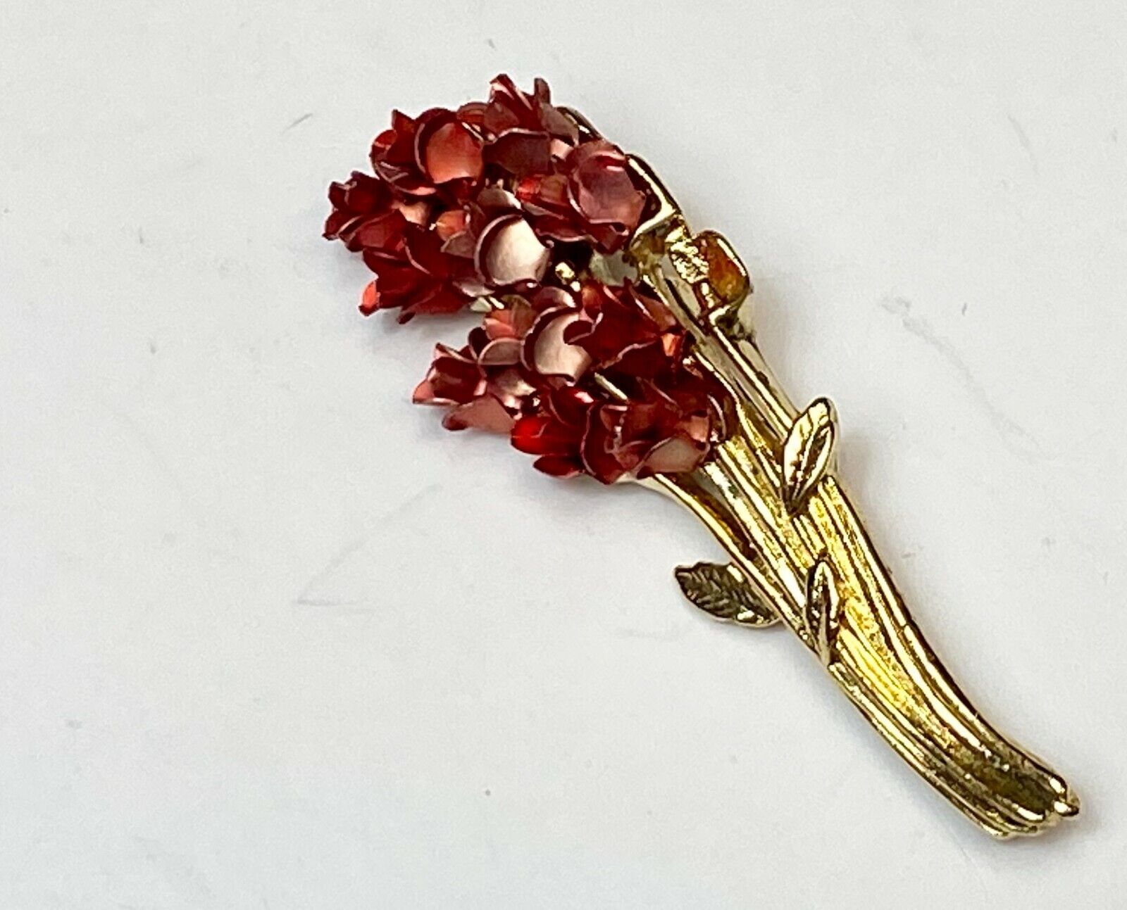 Vintage Danbury Mint For Avon Red Rose Bouquet Brooch DM 97 Gold Plated Broach