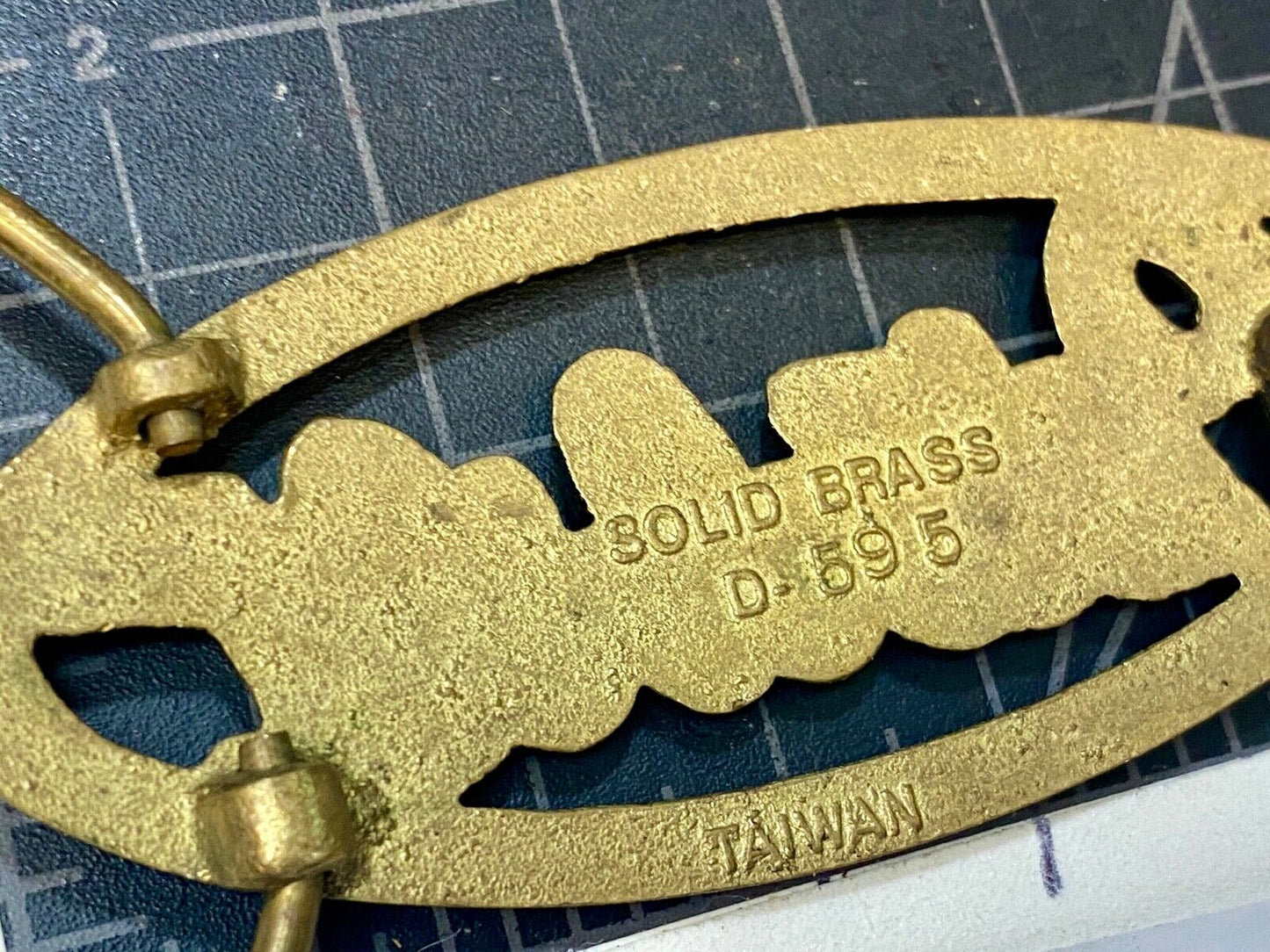 VINTAGE 1970s **PETERBILT** TRUCK ADVERTISEMENT SOLID BRASS SPELLED OUT BUCKLE 