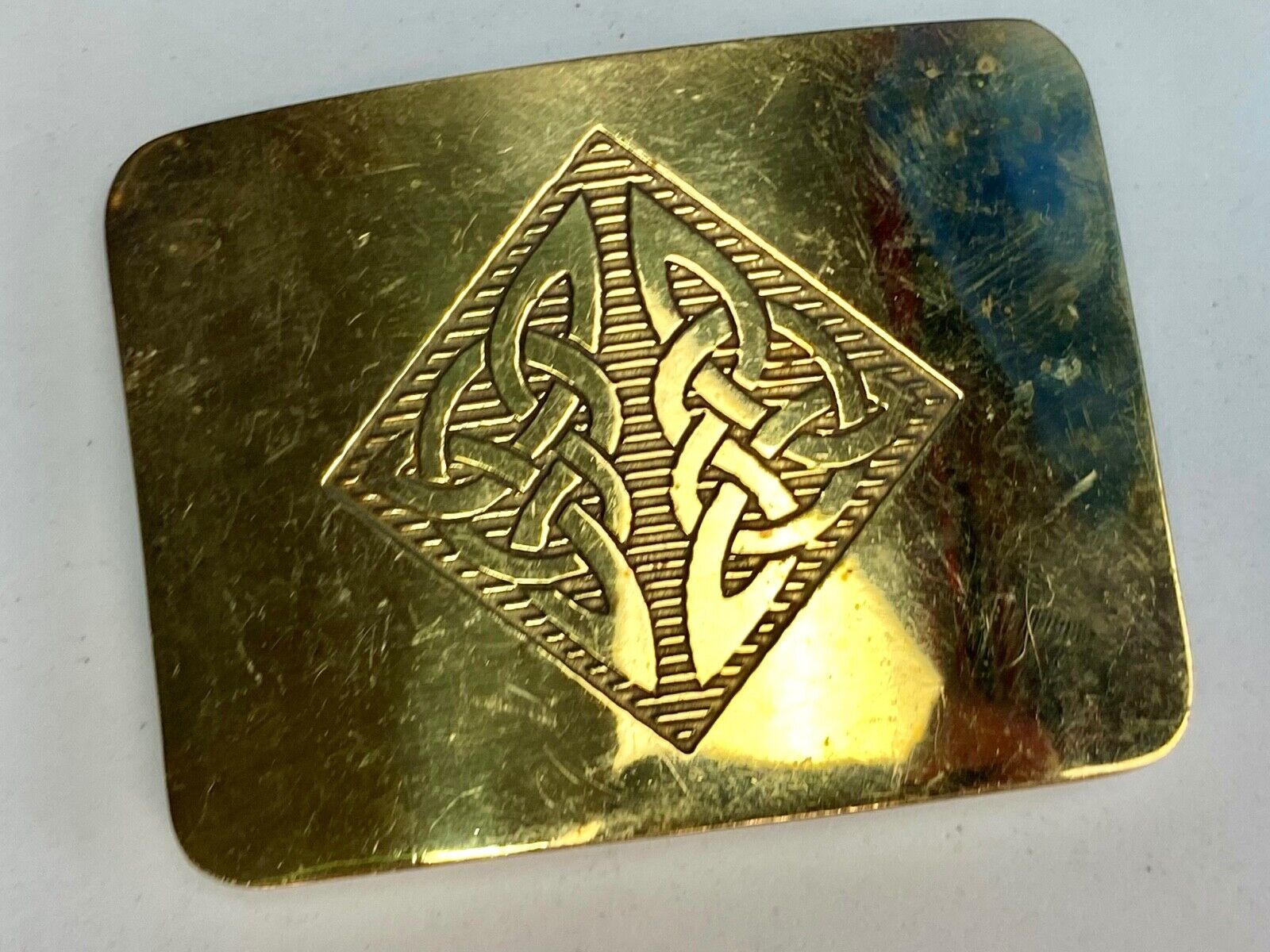Antique Brass tone BOHO HIPPIE Ornate Lines Pattern Belt Buckle 