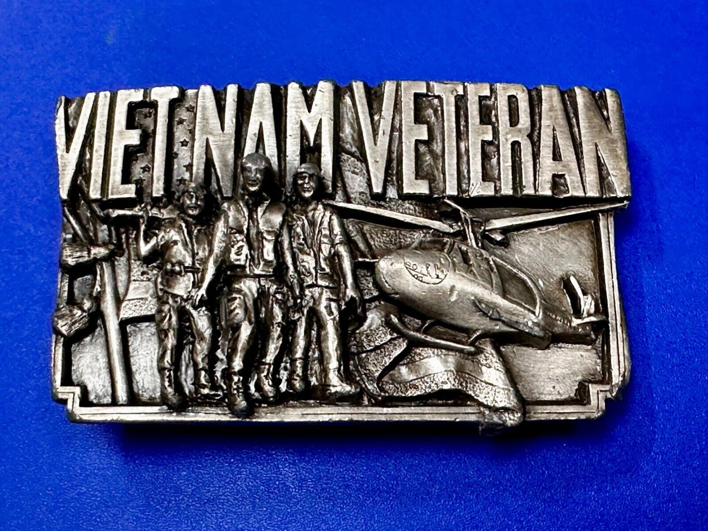 Veteran Vietnam Helicopter Soldiers Military Vtg 1983 Bergamot Belt Buckle