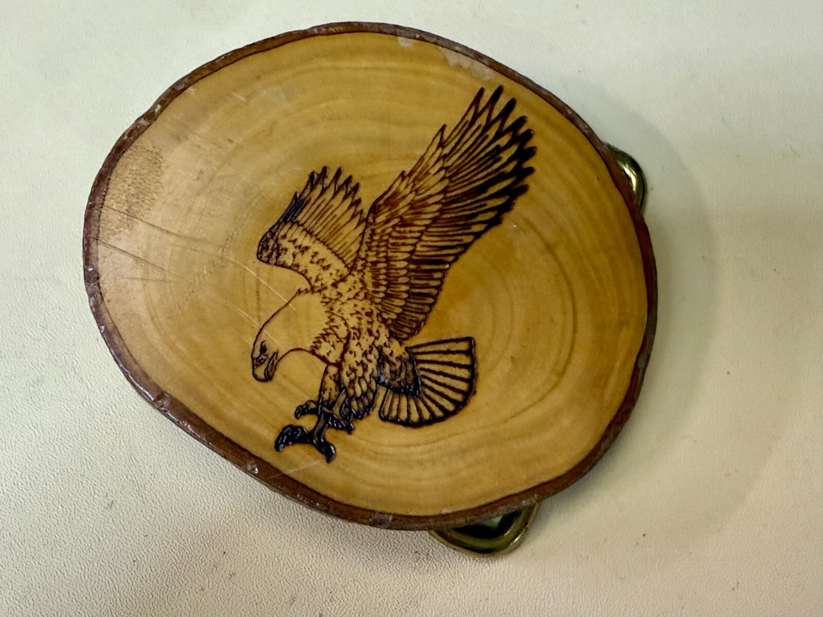 American Bald Eagle Hunting Diving Etching Picture On Wood Log Belt Buckle