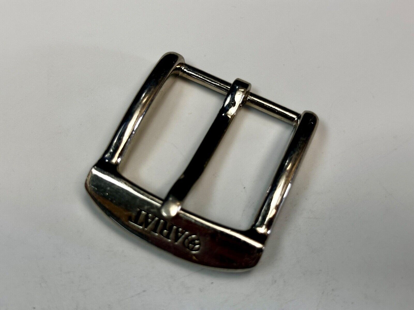 Ariat - Western silver tone ranger style replacement reflective 2"  belt buckle