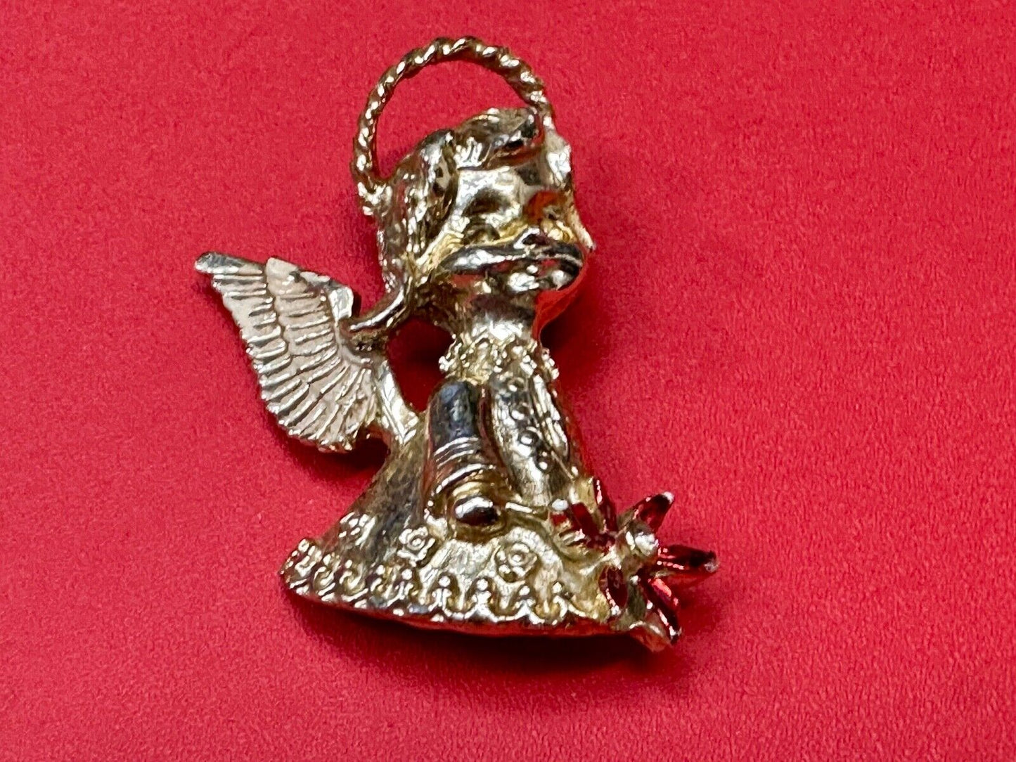 Vintage Little Angel Christmas Child Holiday Gold Tone Brooch Pin GERRY'S