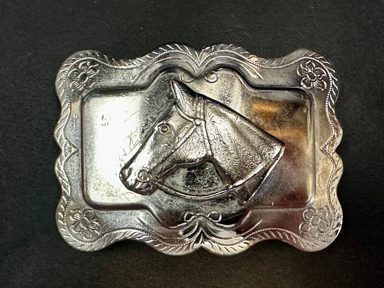 Vintage Horse Head Bust silver tone Floral Engraved Belt Buckle