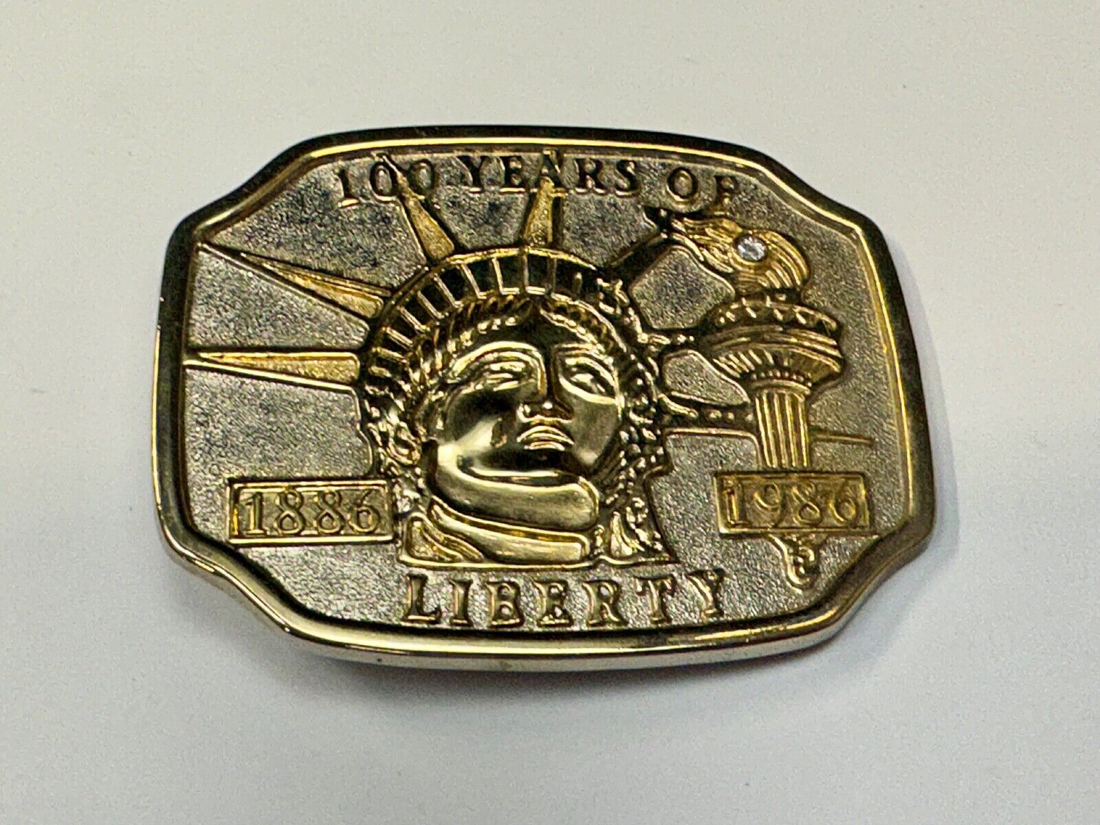 100 Years of Liberty  NYC statue of Lady Liberty two tone Souvenir belt buckle