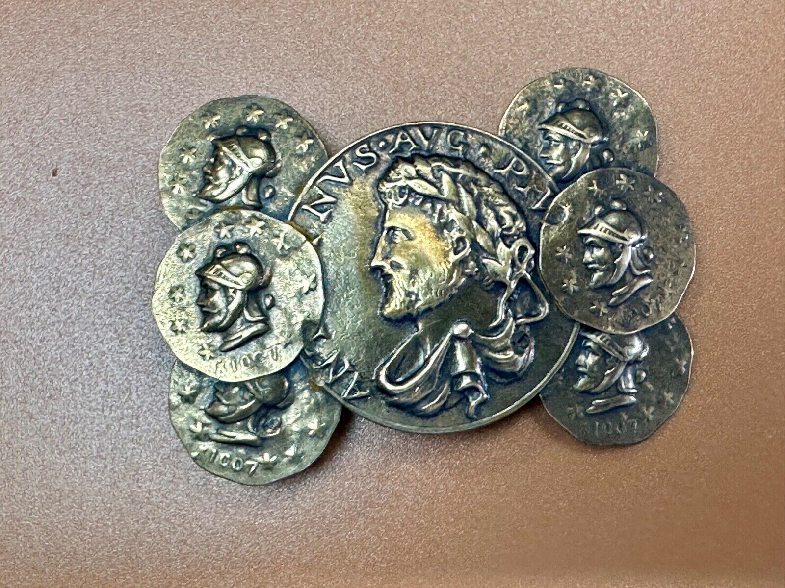 Antoninus Augustus IMP ANTONINVS PIVS AVG world coin cluster cutout belt buckle