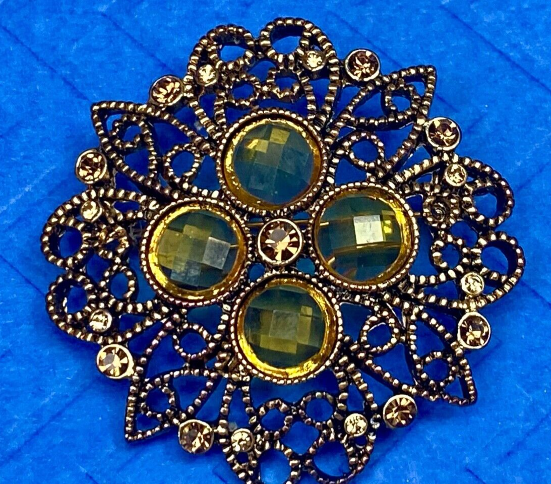 Victorian Flower Theme Rhinestone Accented Vintage Premier Designs Brooch Pin