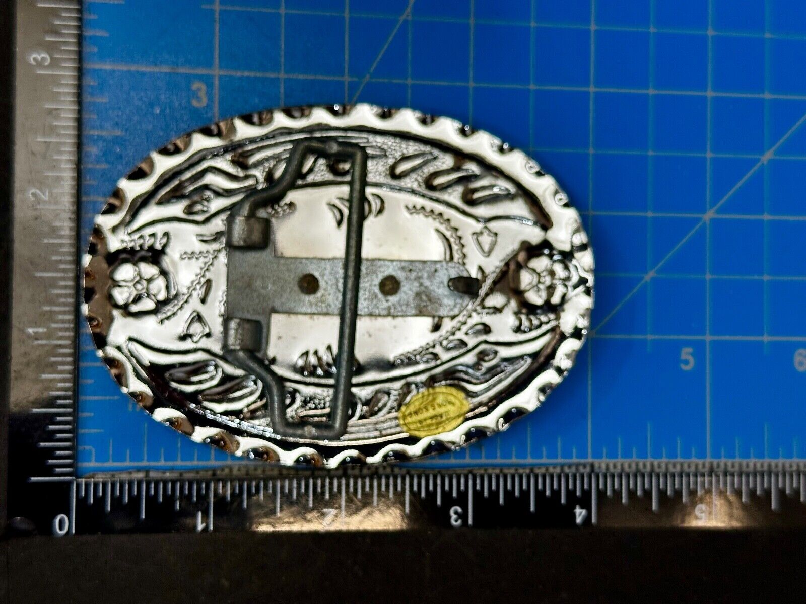 American Bald Eagle Flying High Silver Tone Patriotic Oval Cowboy Belt Buckle