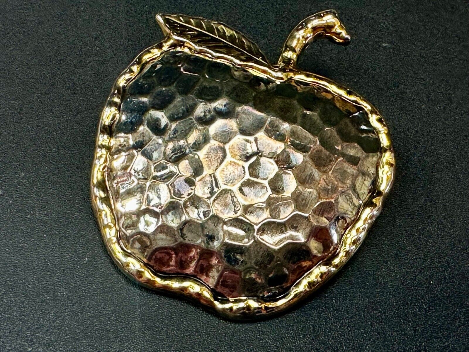Apple Fruit Shape Hammered Texture Silver Tone Brooch Pin Signed by Best