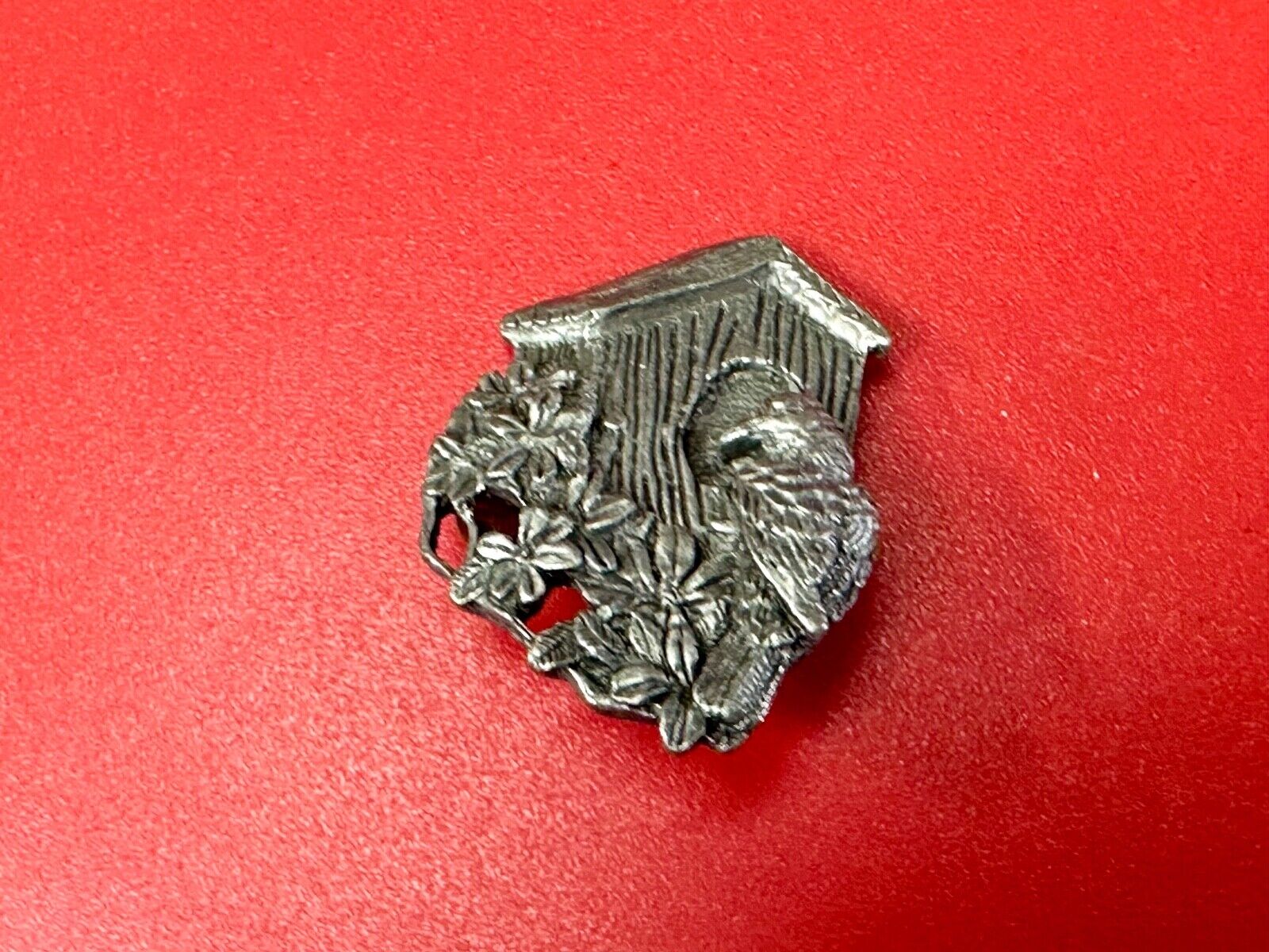 Bird flying to birdhouse - vintage birds and blooms pewter pin