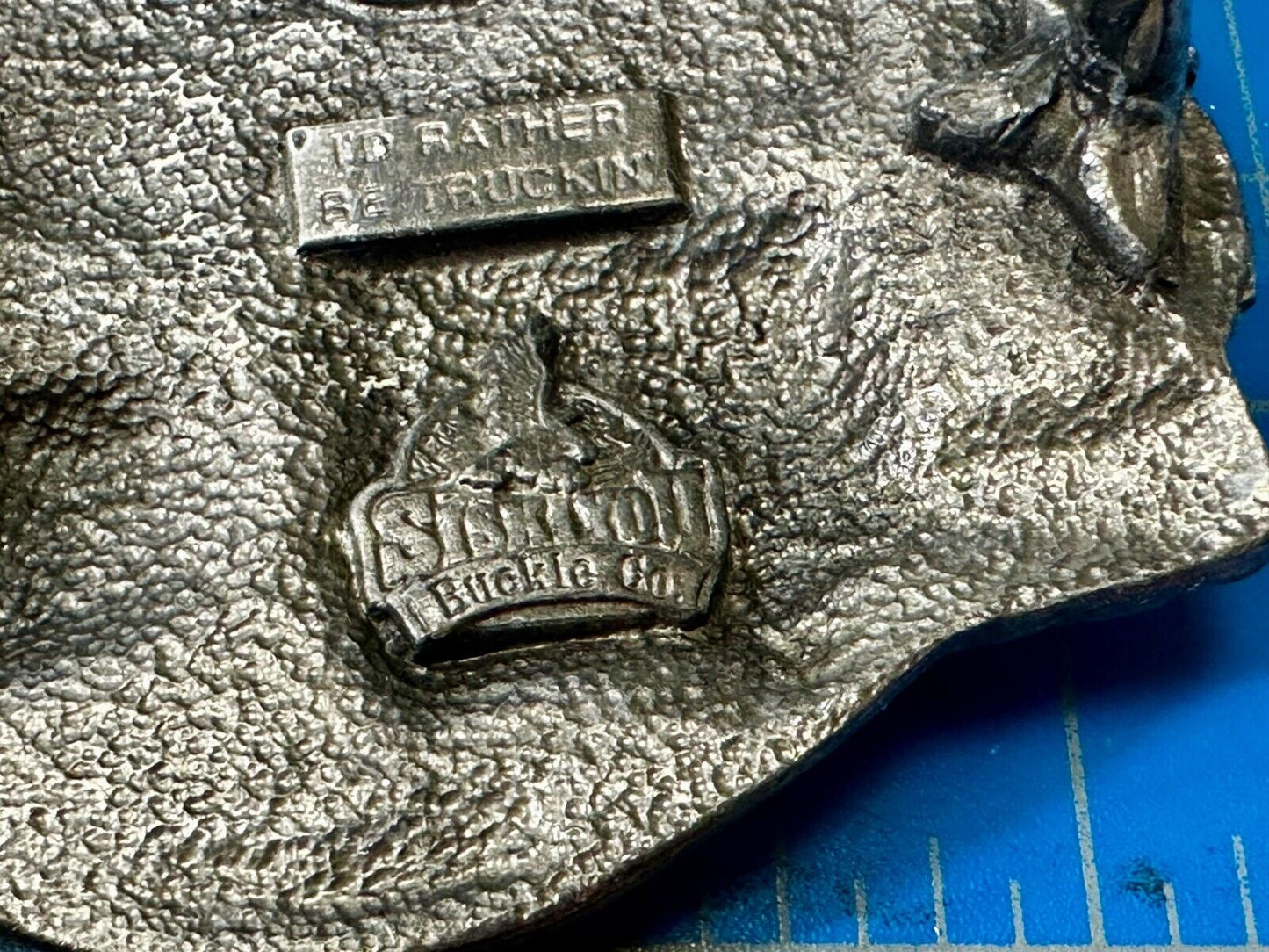 American Truck I'D RATHER BE TRUCKIN Pewter Vintage 1986 Belt Buckle - Siskiyou