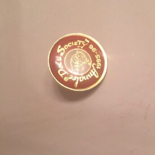 Annalee Doll Society  95 - 96  Anna Lee Hat - Lapel Pin