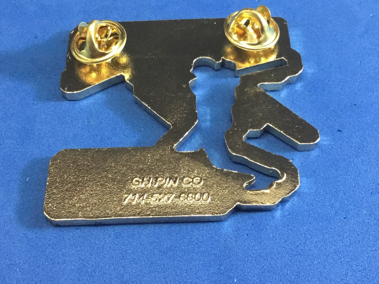 THUNDER HILLSBORO OREGON 2007   fastpitch softball hat lapel pin