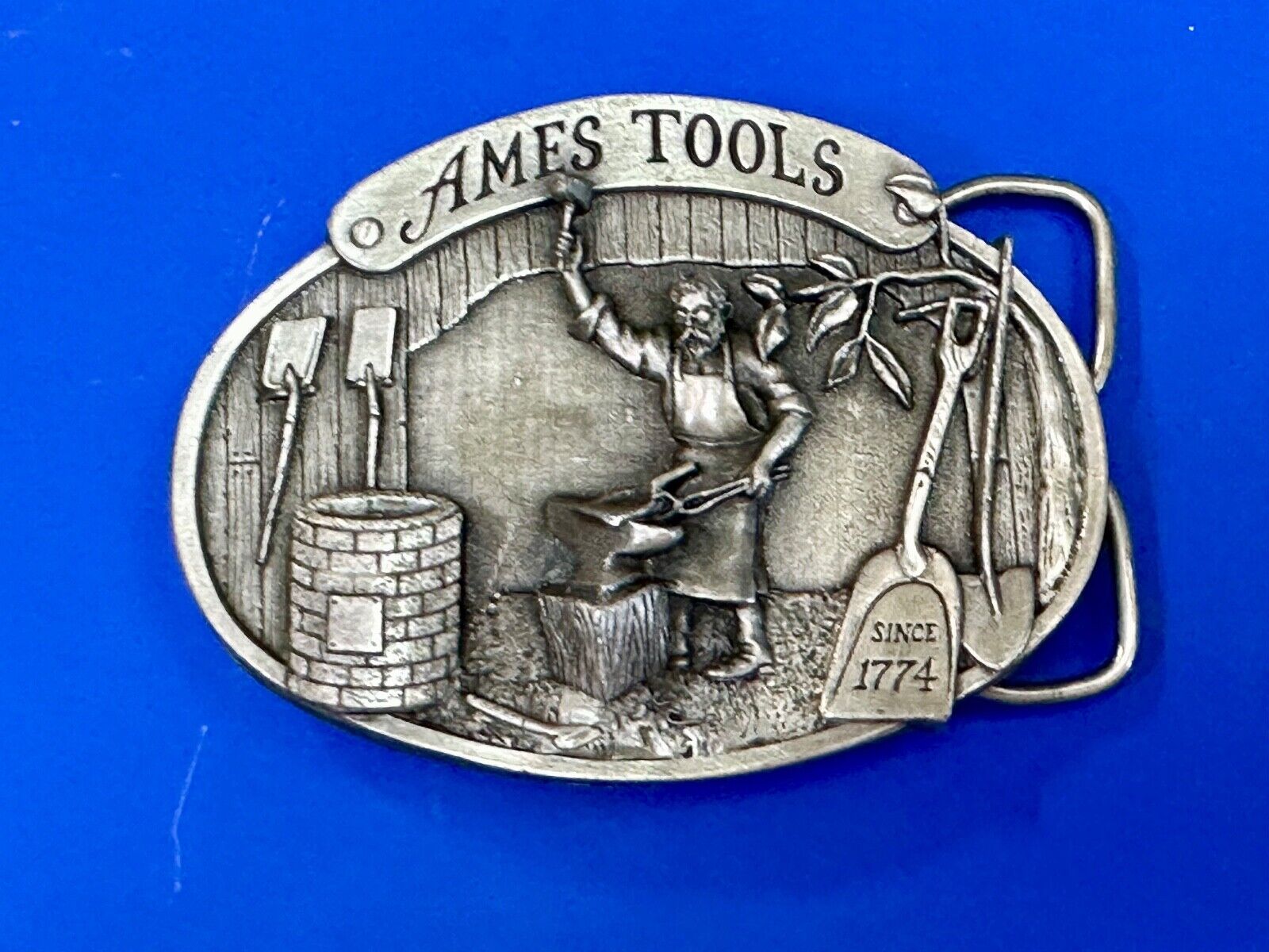 Ames Tools Co America's oldest! since 1774 Vintage 1981 belt buckle