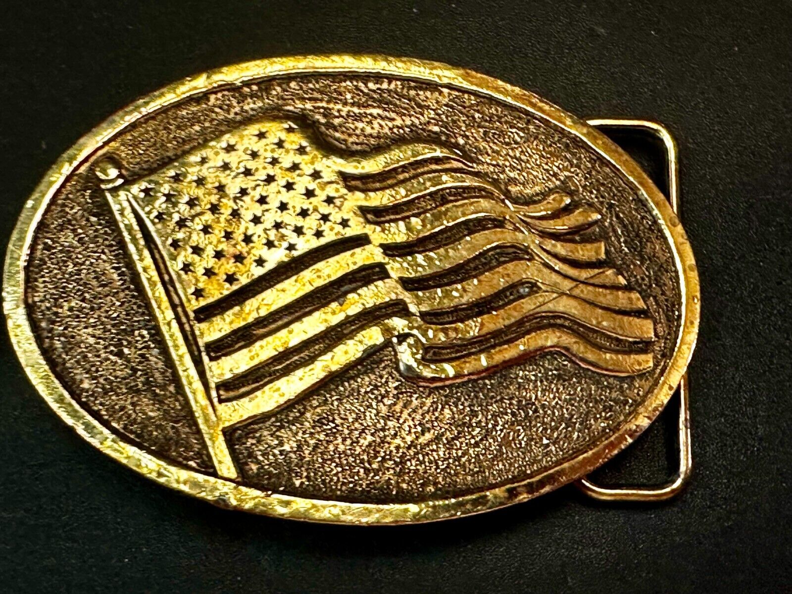 American Flag Patriotic Gold Tone Vintage Oval Belt Buckle by Adezy