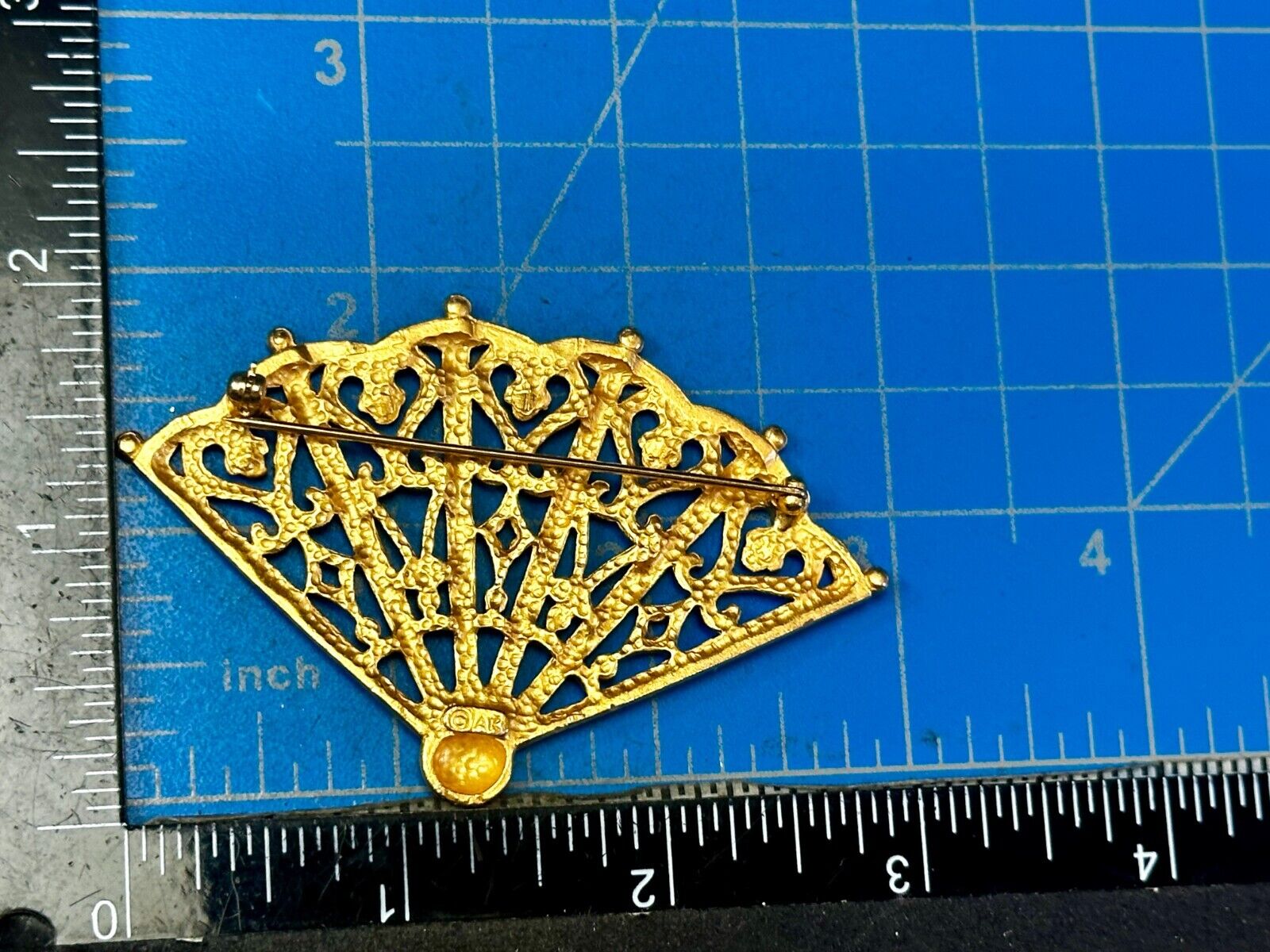 Anne Klein Brooch Pin Elegant Open Hand Fan Heart Matte Gold Tone Estate