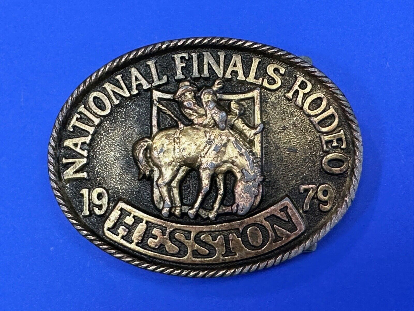 1979 Cowboy Saddle Bronc NFR National Finals Rodeo HESSTON belt buckle