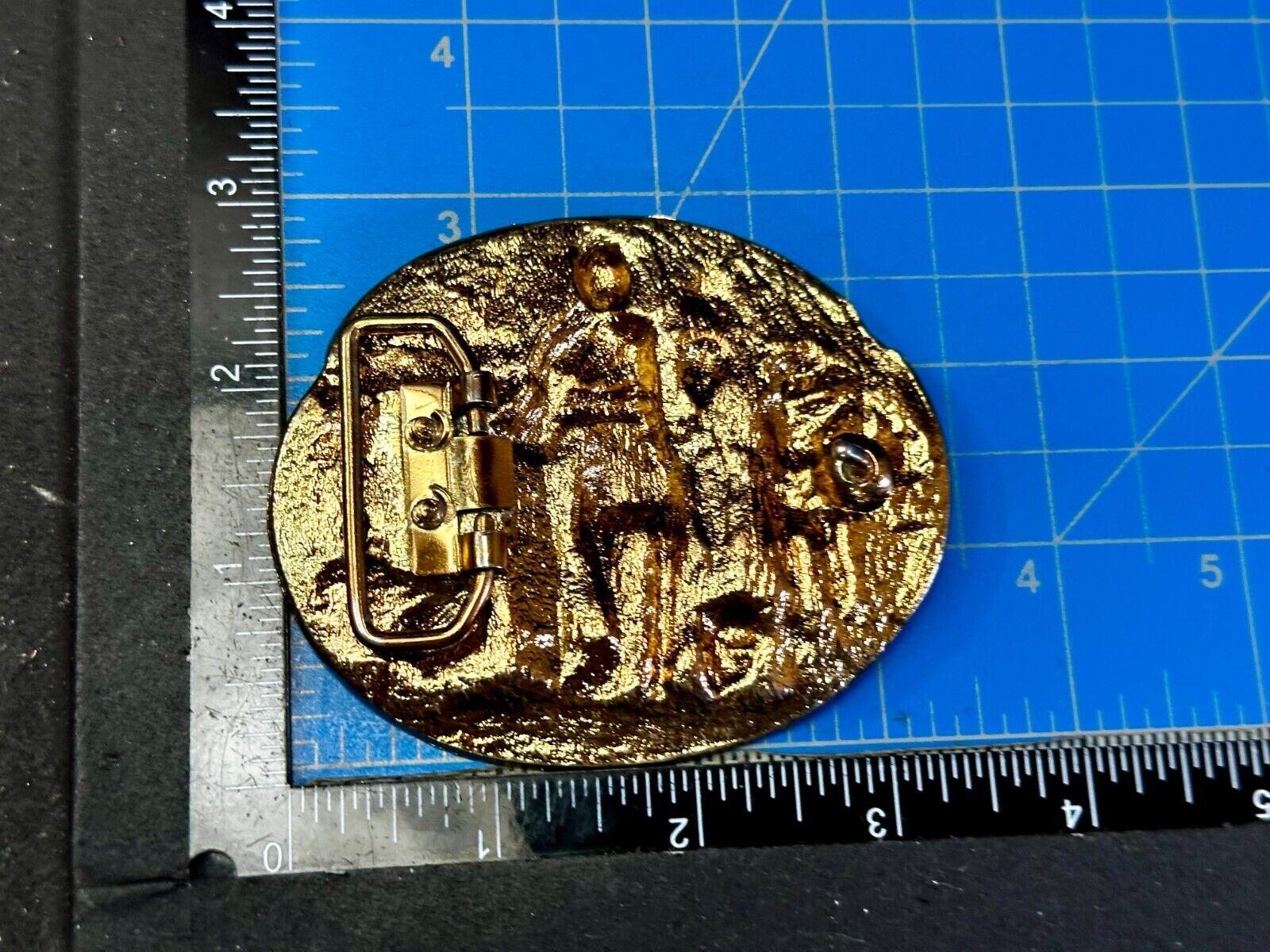 Ancient Egyptian Pharaoh Prince Warrior Figure Vintage Gold Tone Belt Buckle