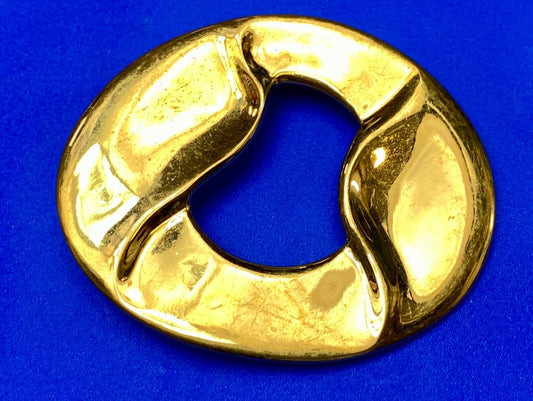 Artist Ginnie Johansen signed gold color abstract oval belt scarf slide