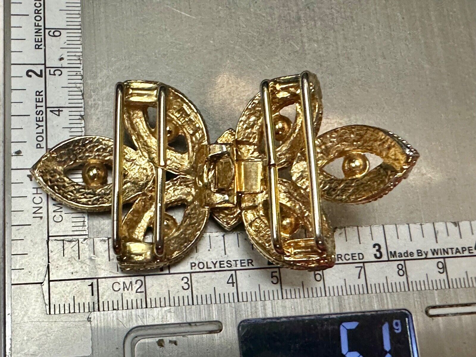 Vintage Abstract Flower pattern Two piece Interlocking gold tone 80s belt buckle