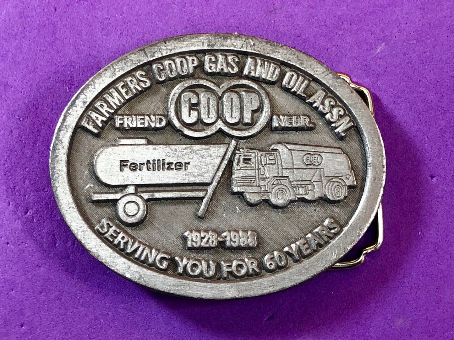  VINTAGE 1980's  **FARMERS COOP GAS & OIL ASSN. 60 YEARS** OILFIELD BUCKLE
