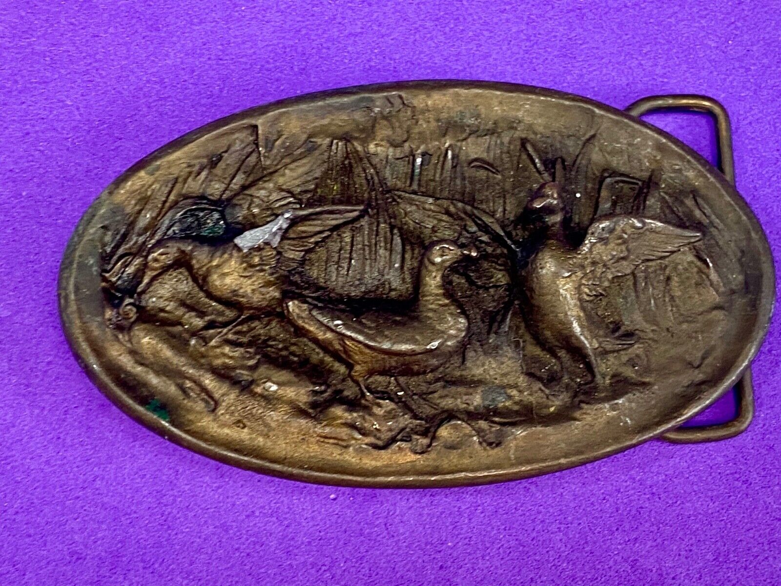 Vintage 1975 duck's geese flying over pond belt buckle by Adezy