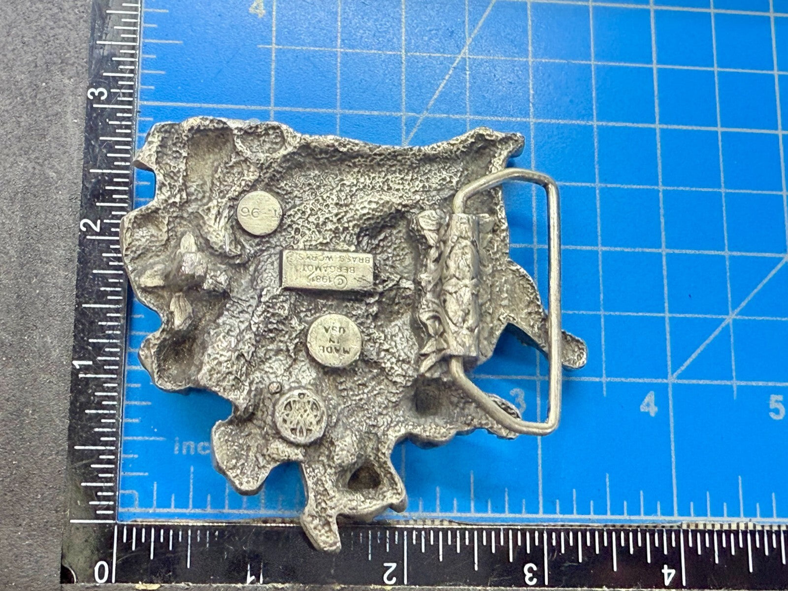 American Country Western Music Musician Vintage 1980 Bergamot Belt Buckle