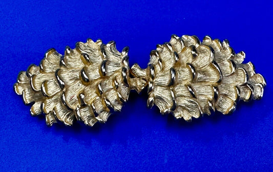 Textured Leaf Shaped Two Piece interlocking Gold Tone Belt Buckle by Paquette