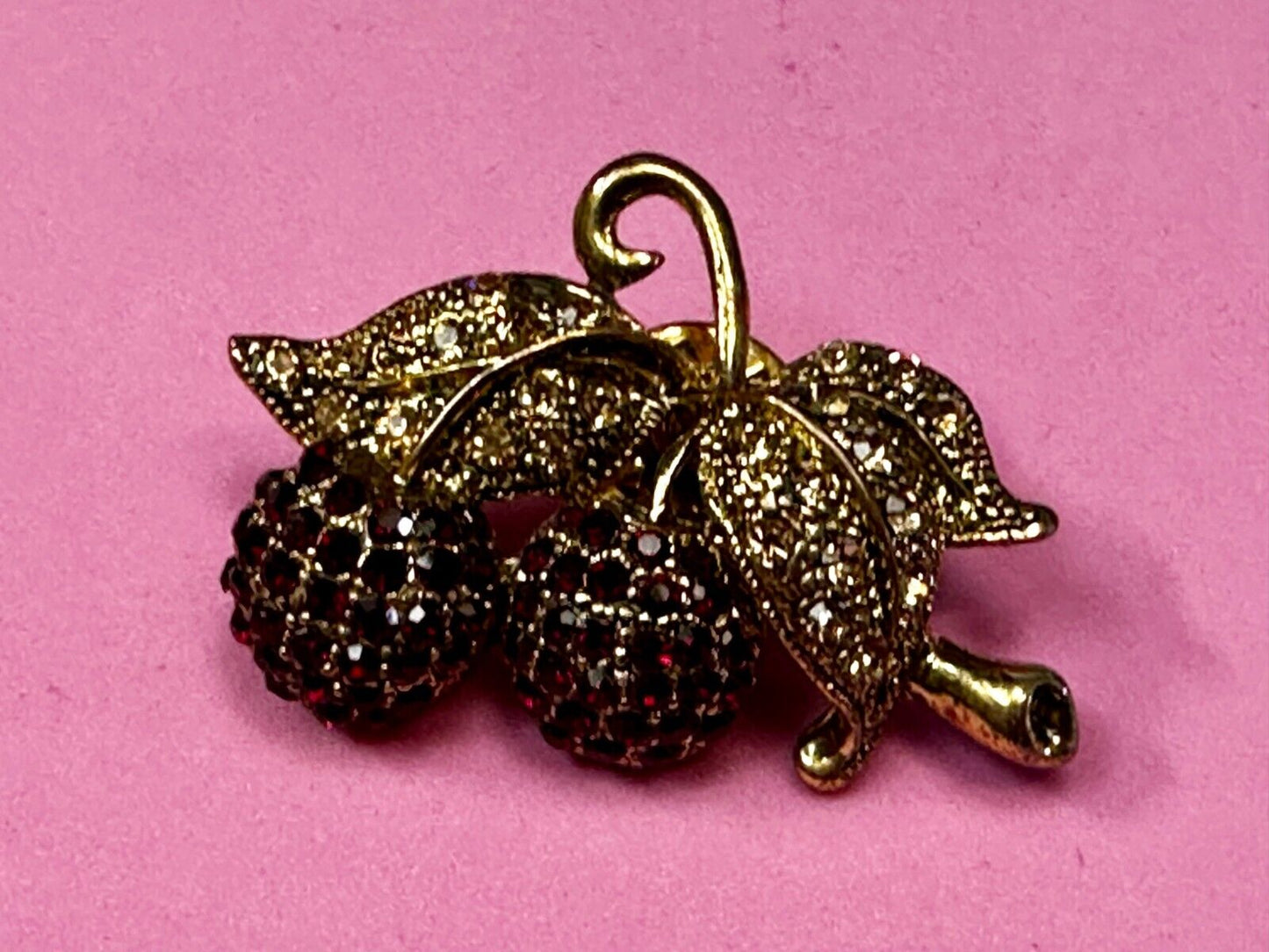 Two Cherries Cluster Fruits Vtg. Rhinestone Covered Figural Gold Tone Brooch Pin