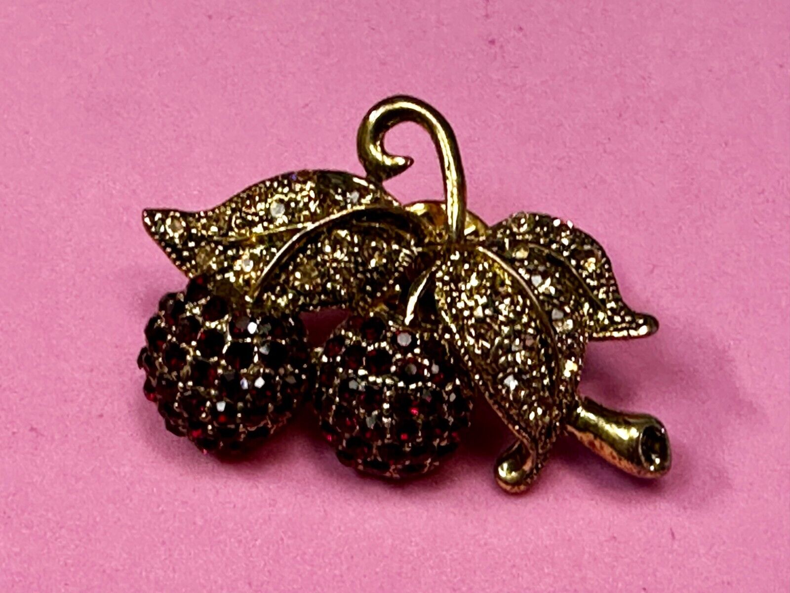 Two Cherries Cluster Fruits Vtg. Rhinestone Covered Figural Gold Tone Brooch Pin