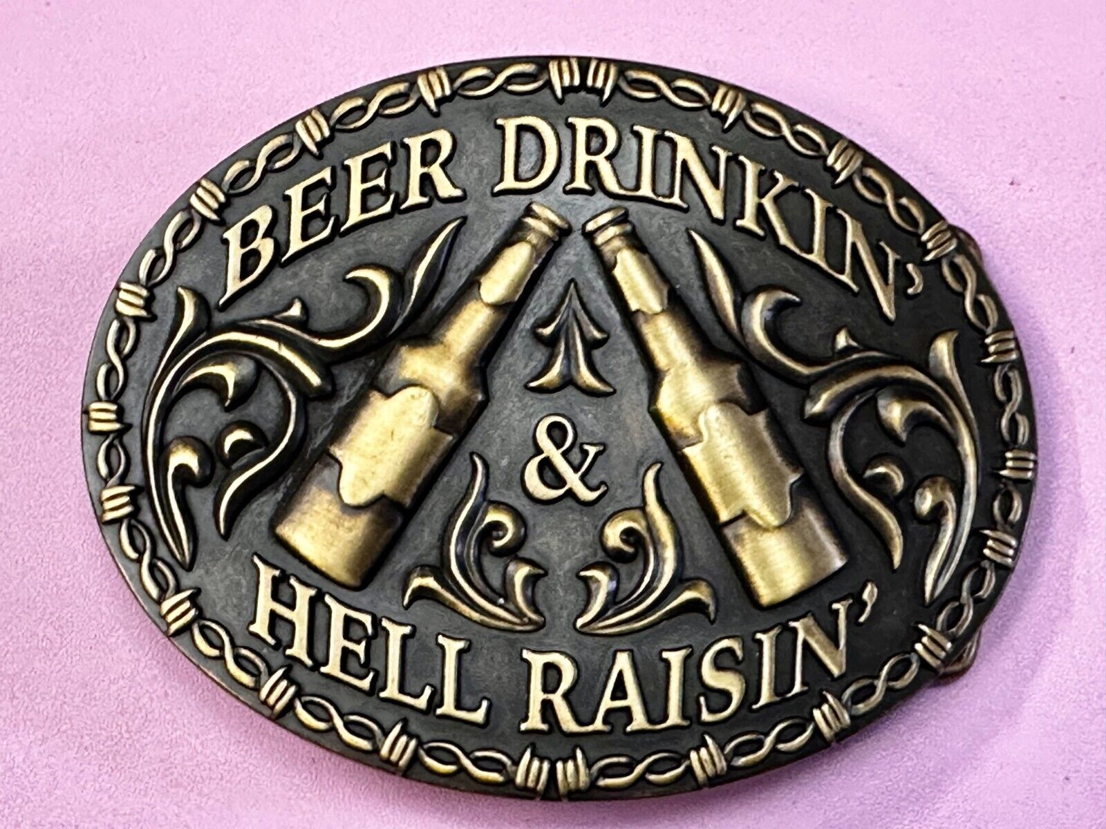 Beer Drinkin Hell Raisin Funny Novelty Barbed Wire Border Western Belt Buckle