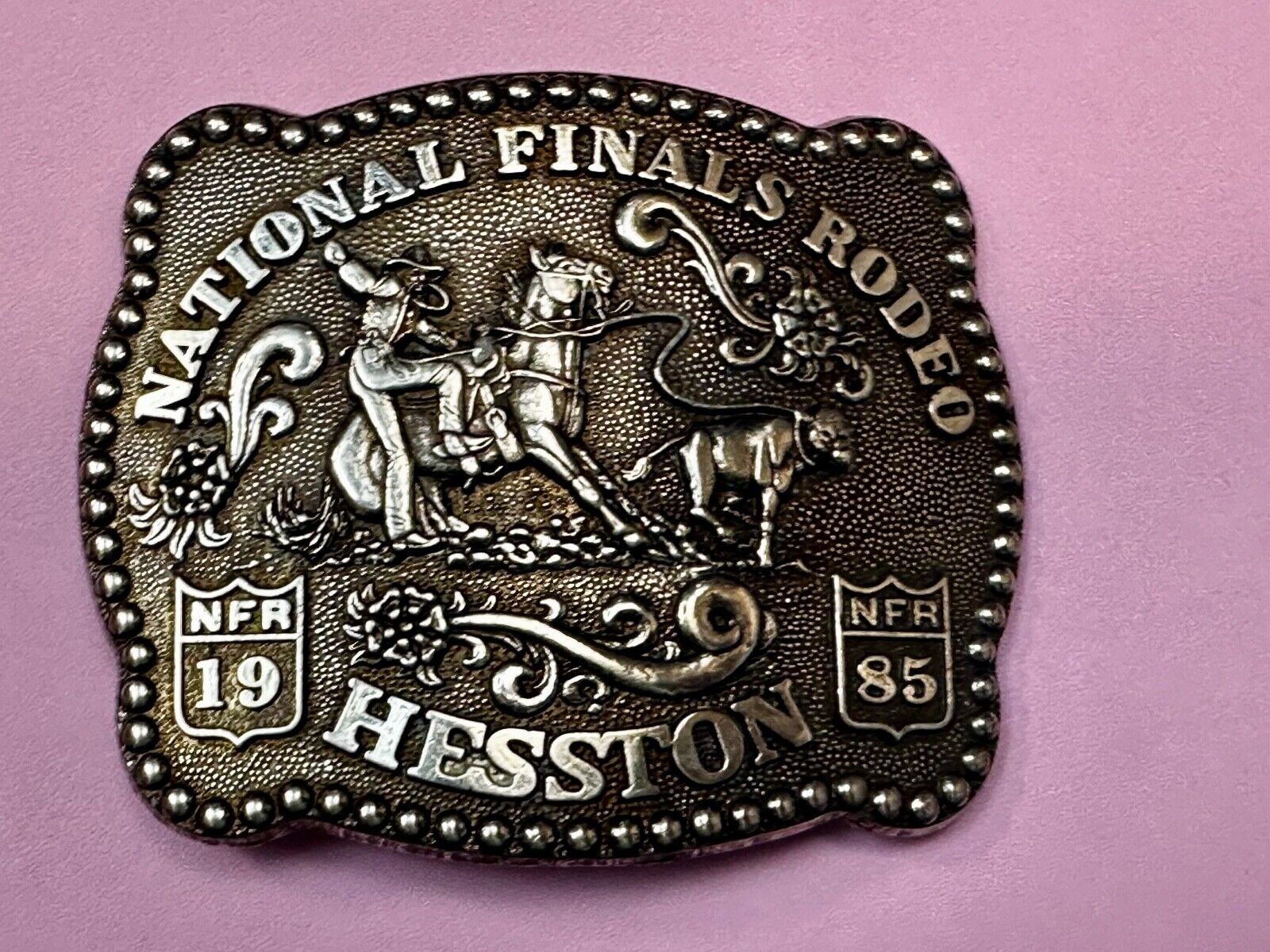 1985 NATIONAL FINALS RODEO NFR NOS ADULT SIZE  Cowboys Collectable Belt Buckle