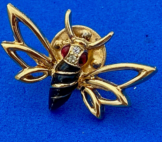 Bee Pin Jewelry, Bumblebee, Queen Bee Vintage Brooch Signed 16Maz B.A.B. Regd