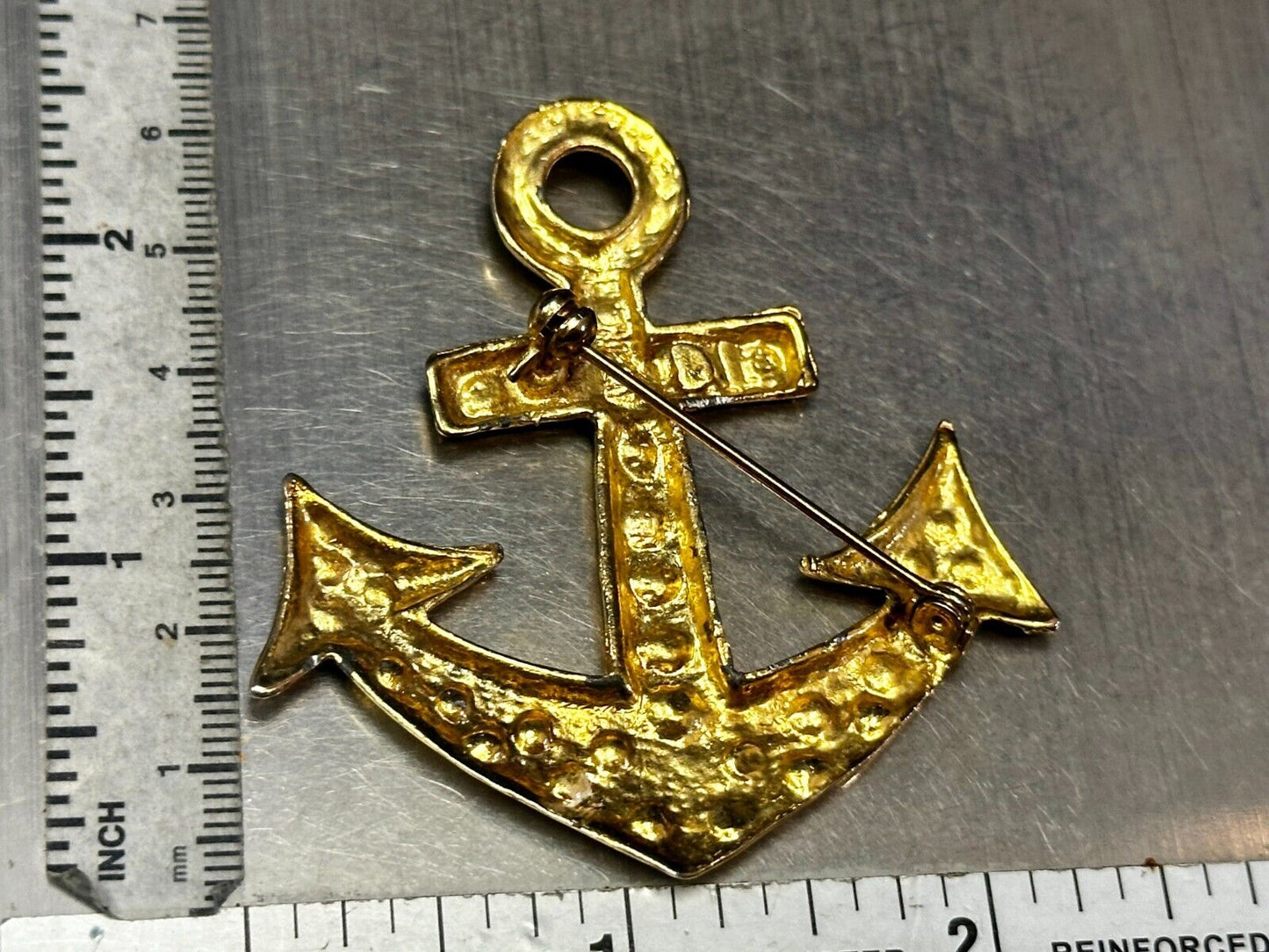 Anchor Ship Sailor Nautical Ocean Open Seas Gold Tone Vintage Brooch Pin