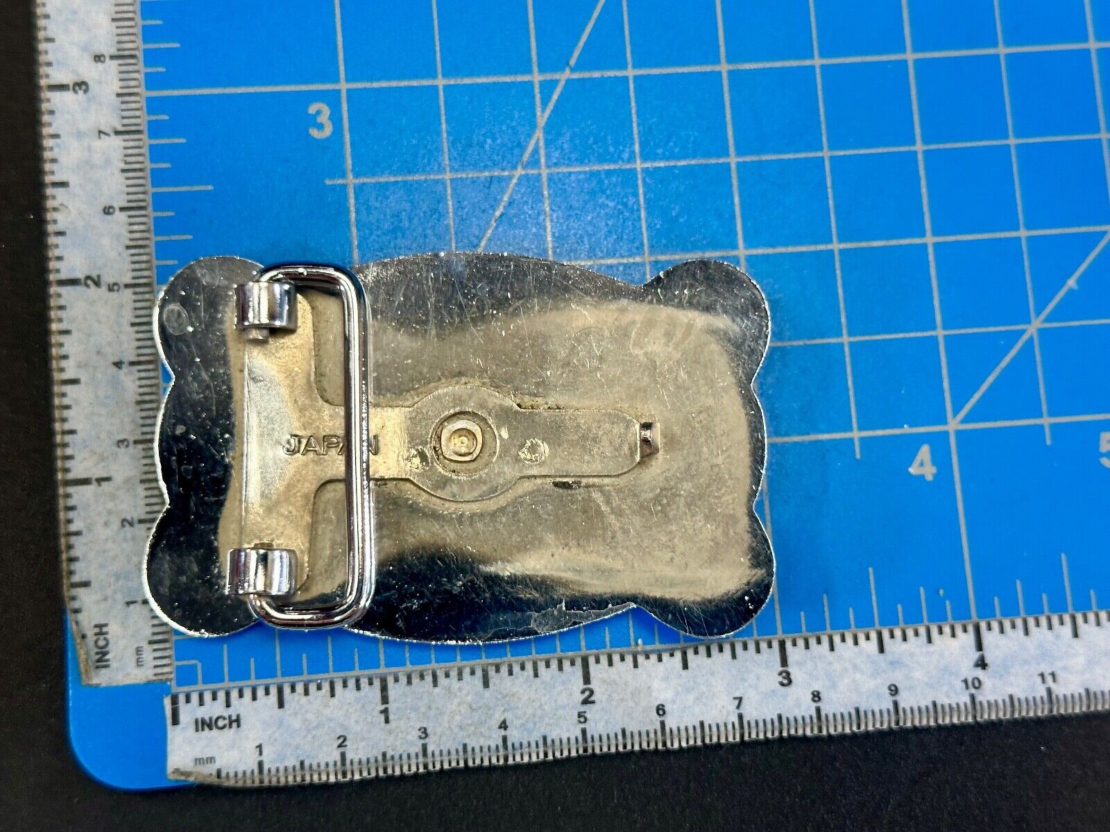 Vintage Horse Drawn Covered Wagon two tone belt buckle made in Japan