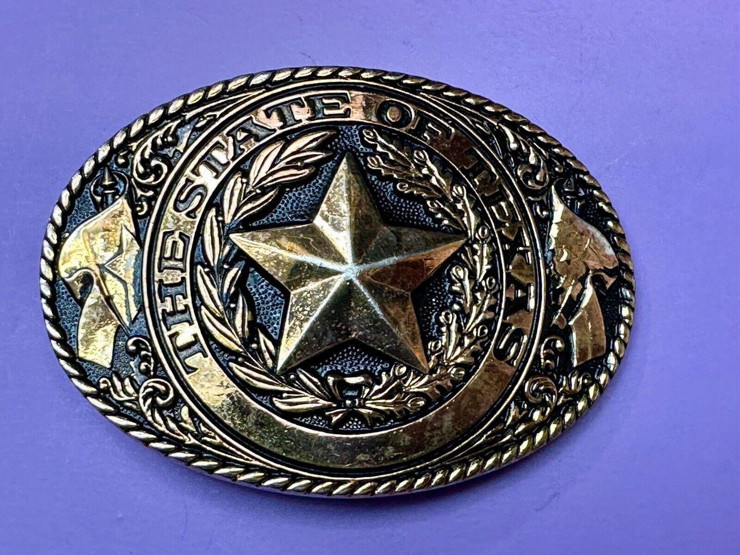 TEXAS State Pride - RAISED 3D STAR centered in brass tone oval Belt Buckle