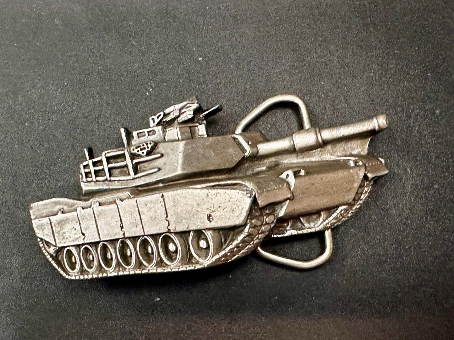 US Army Abrams Tank Anthony J Irvin Vintage 1979  Figural Bergamot Belt Buckle