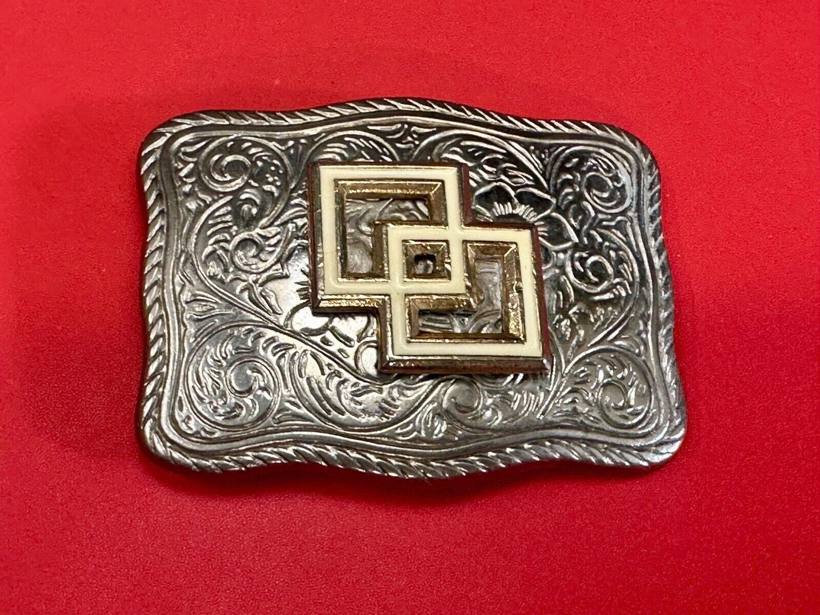 Two Squares pattern - centered in western flower swirl design belt buckle