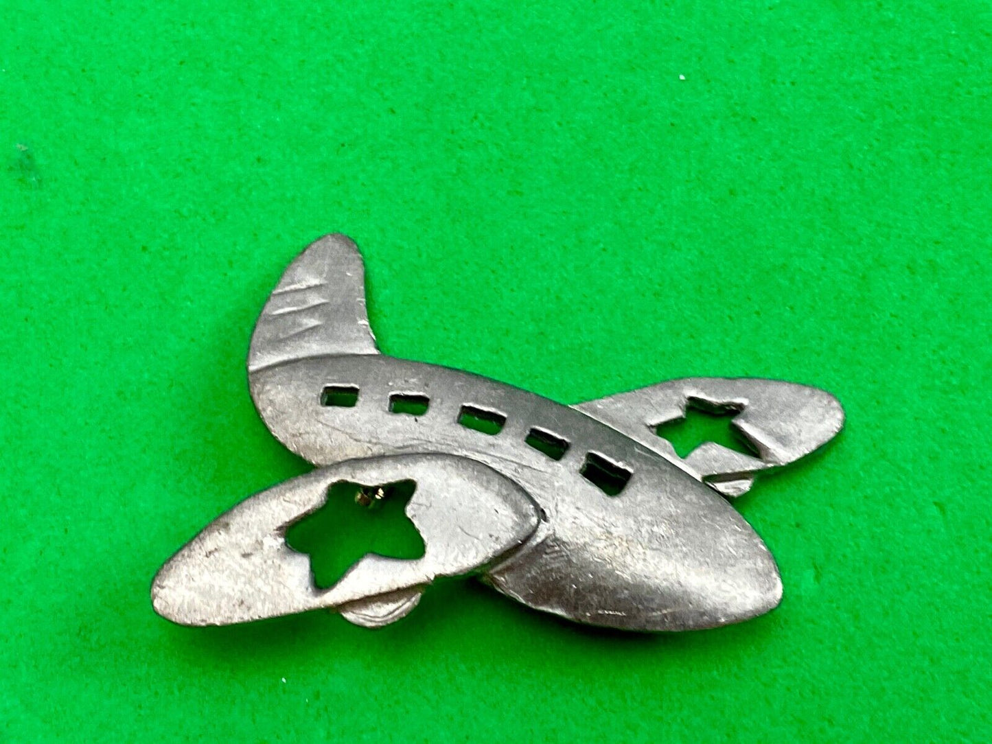 Ultra Craft Airplane Jet  cut out stars Vtg. Silver Tone Brooch Pin Star Wings